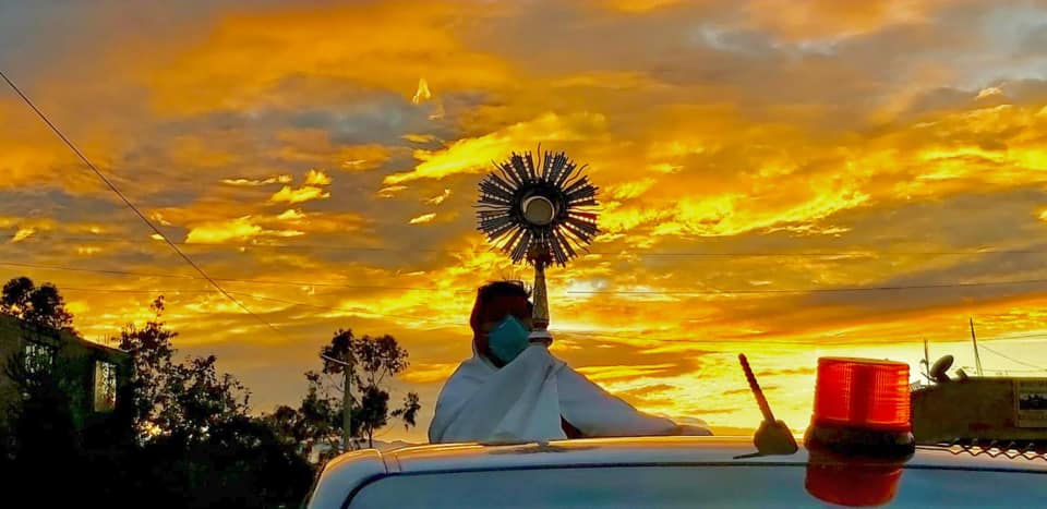 92606745_1857408657726064_2897984751539322880_n