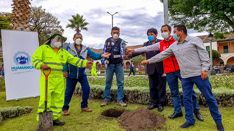 aa5f4d1e-12fb-4371-b712-5cacecb48c30