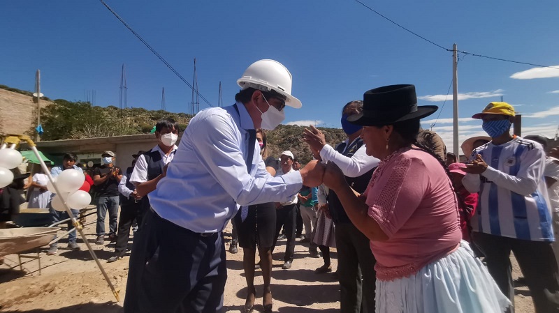 7a8ab378-28dd-4900-af13-e405fa00b0b3