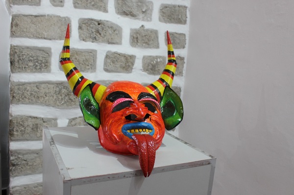 2e4548a9-d204-49f6-9619-ba30c4a543a8