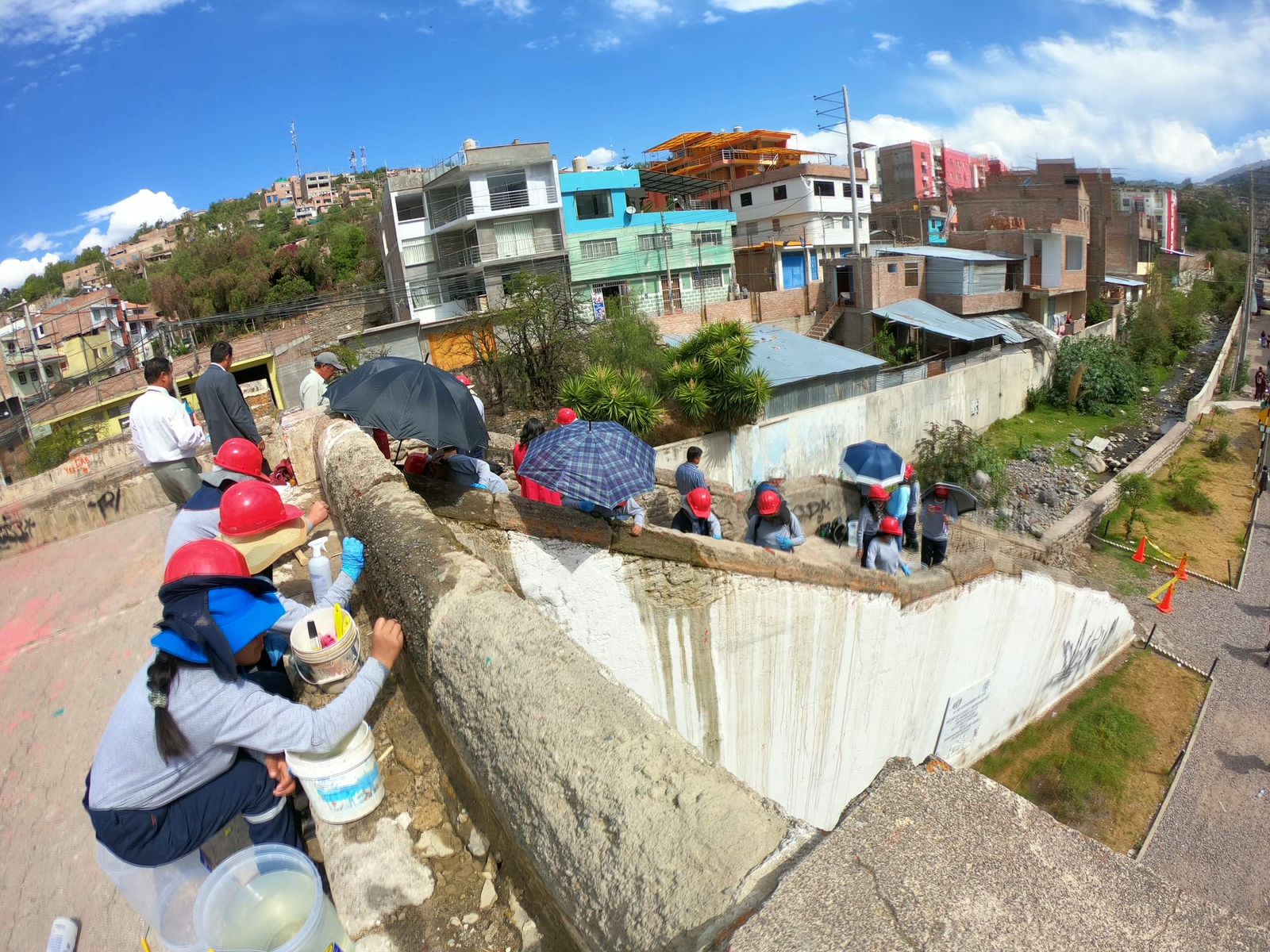 df0a6d14-2cf8-45a5-8494-f915a9eed884