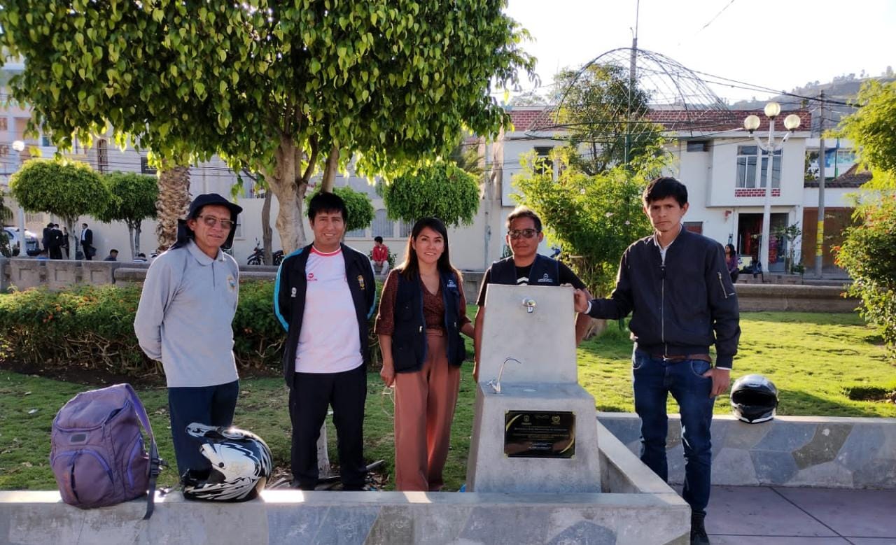 f040060b-ca76-41d4-89ac-0391f72b0c5b